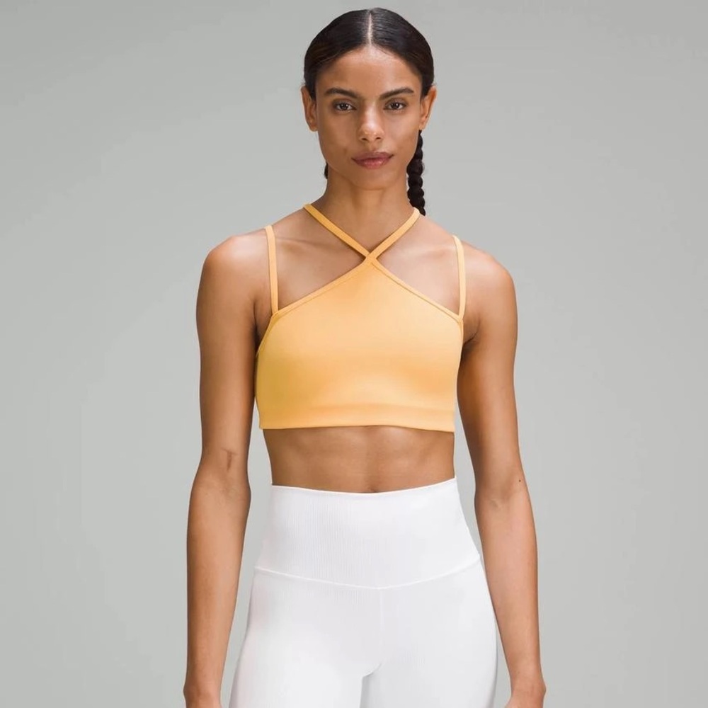 🧡 Lululemon Halter Sports Bra – Size 2 🧡